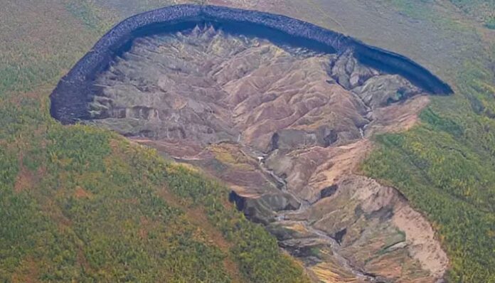 ‘Gateway to Hell’ in Siberia expands