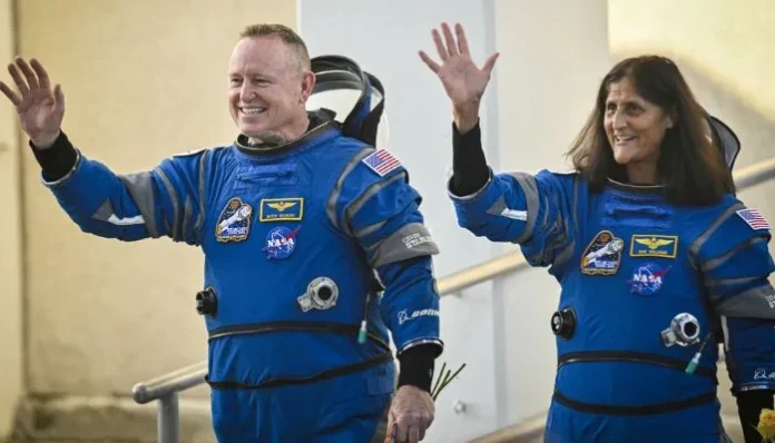 Astronauts Stuck In Space For Eight-Day